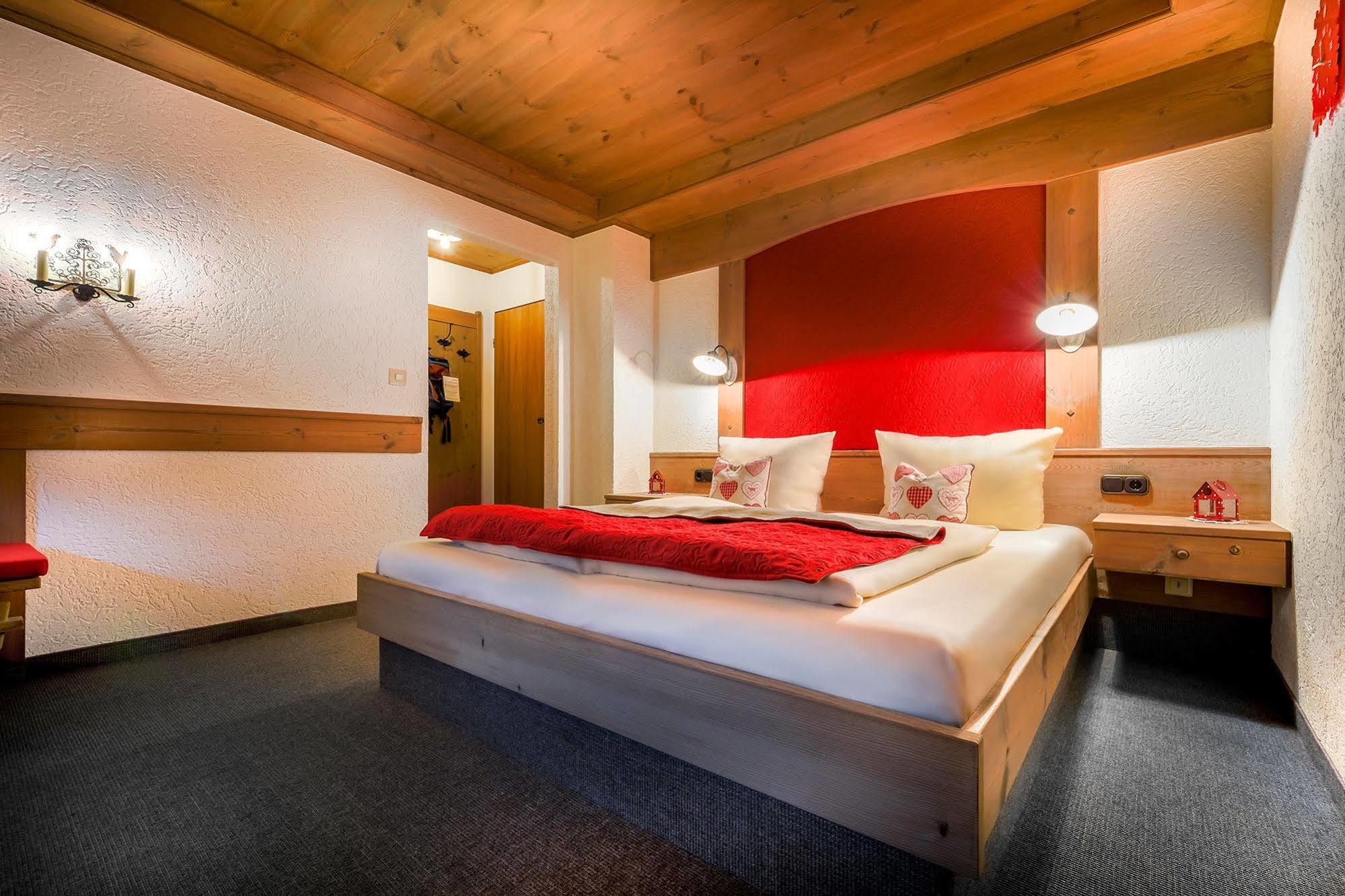 Dreimaederlhaus - Das Vegetarische Boutique Hotel Füssen Zewnętrze zdjęcie